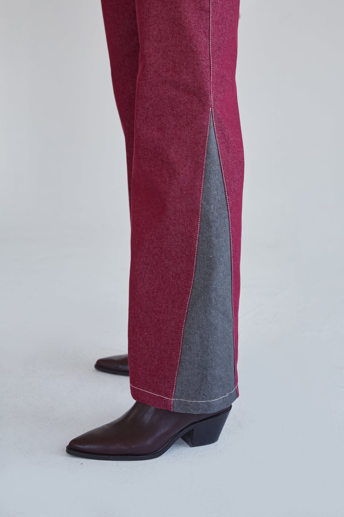 Pantalones vaqueros Alba 2.0 granate