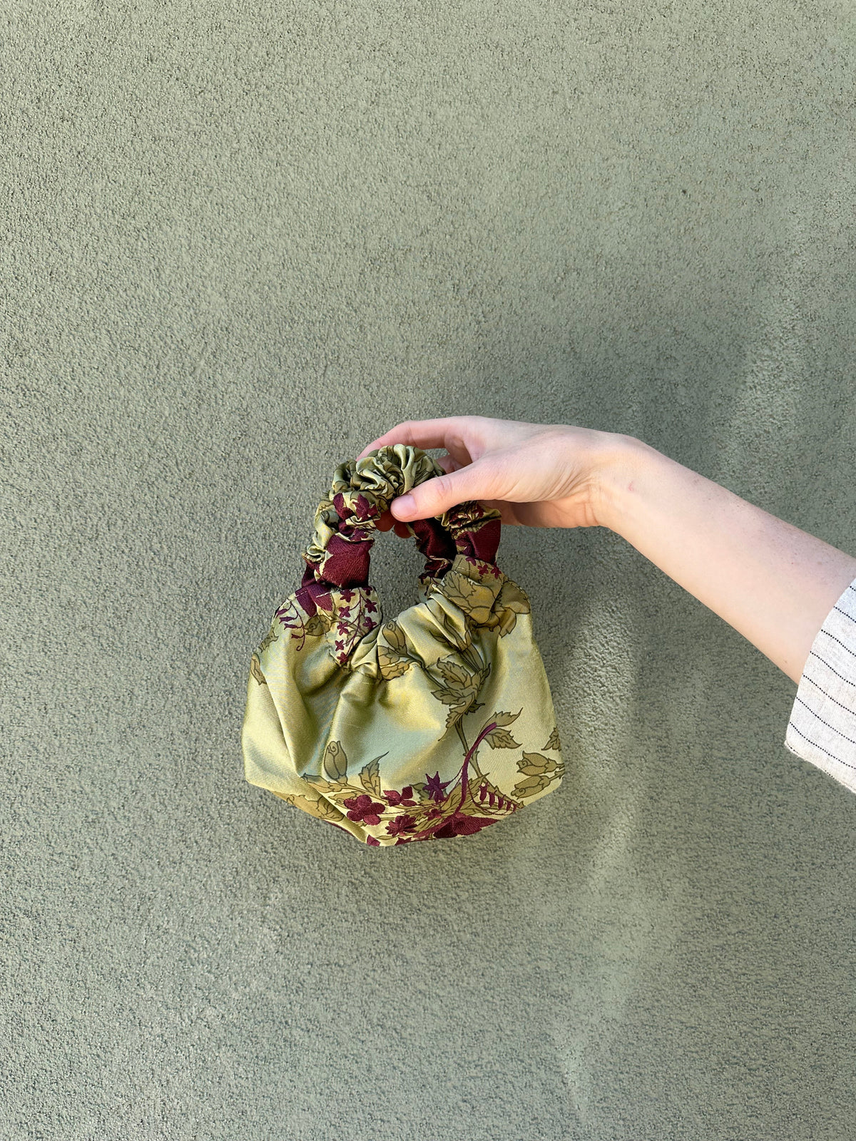 Bolso verde morado