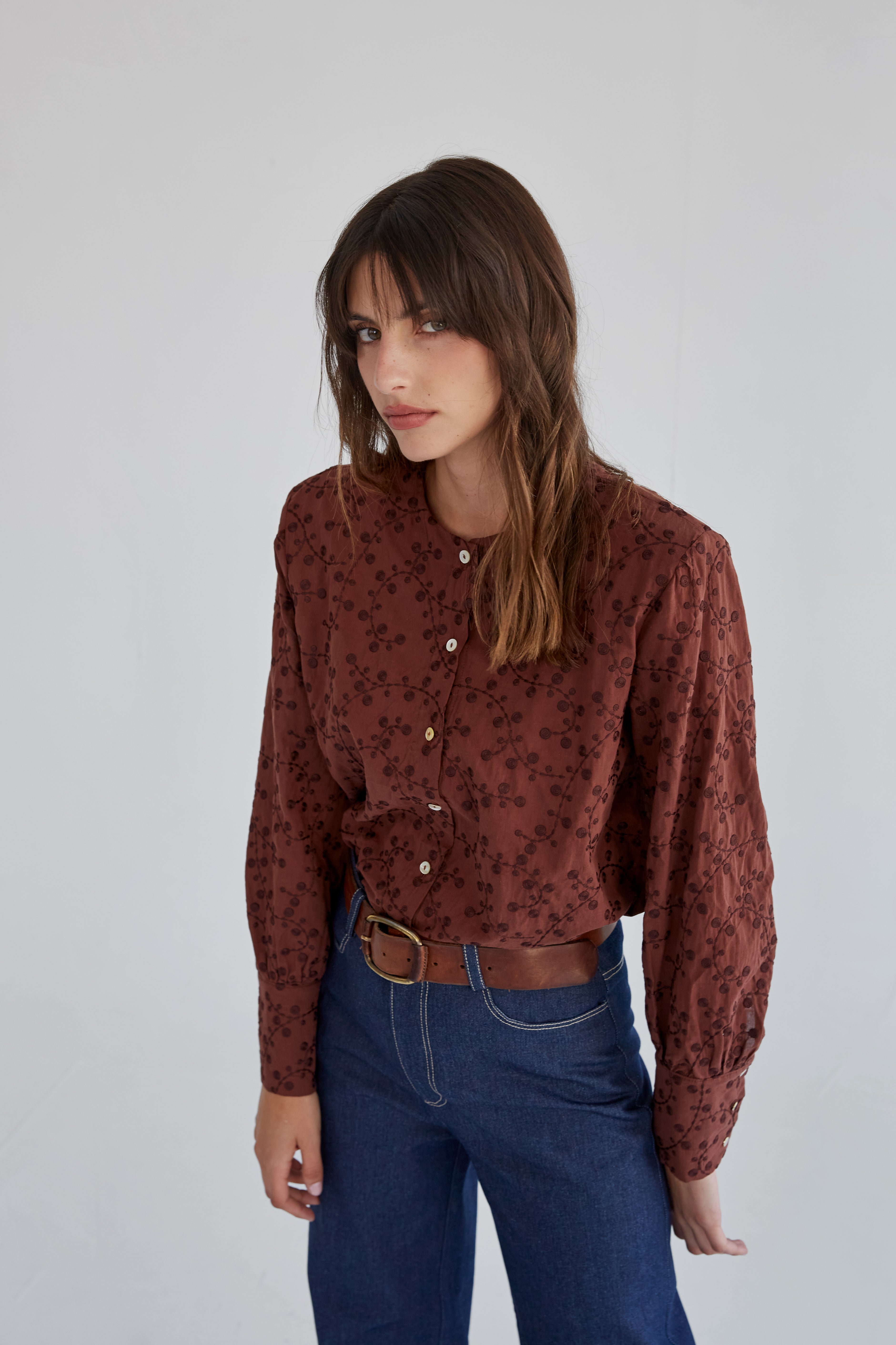 Marisa brown shirt