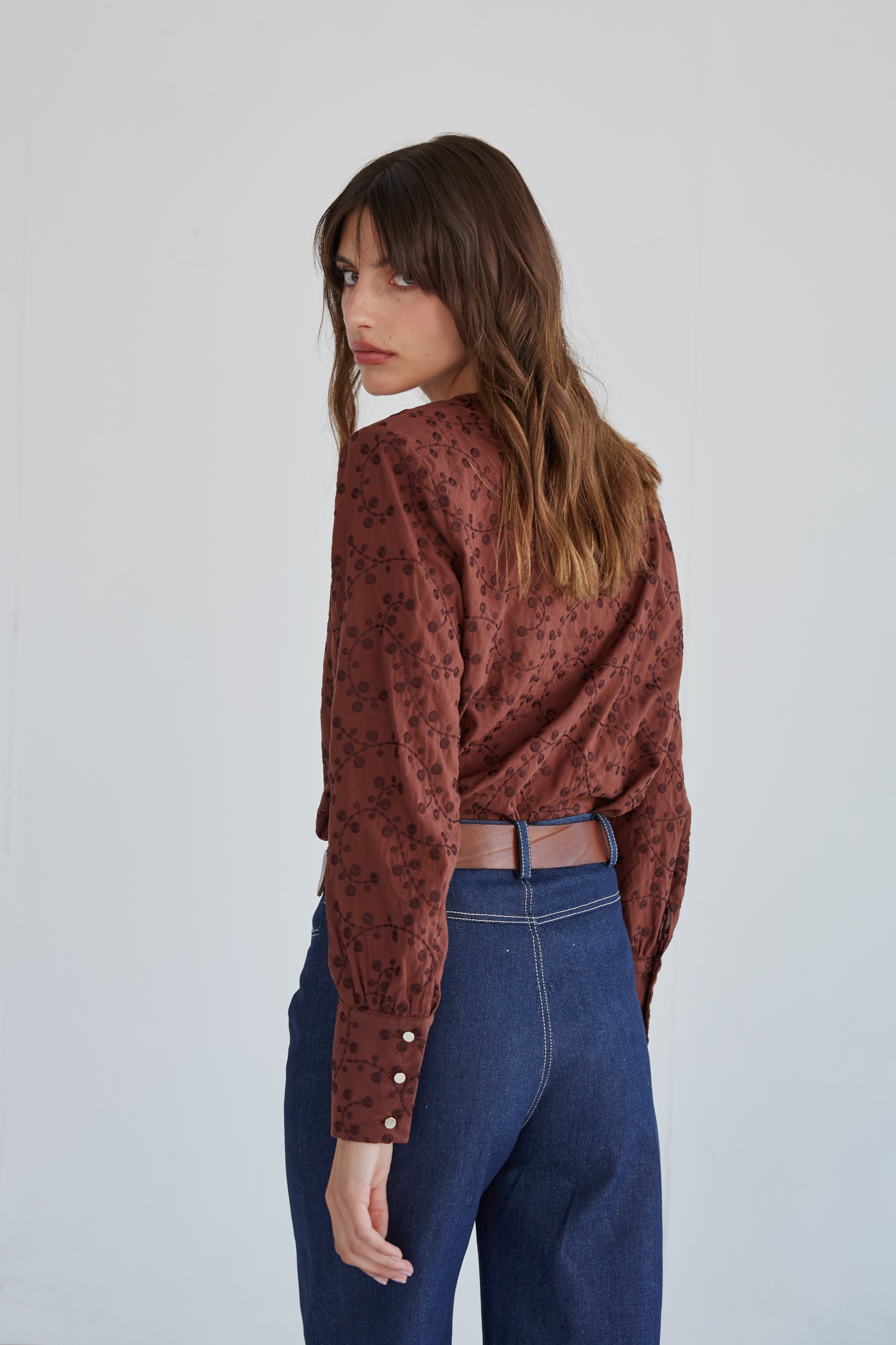 Marisa brown shirt