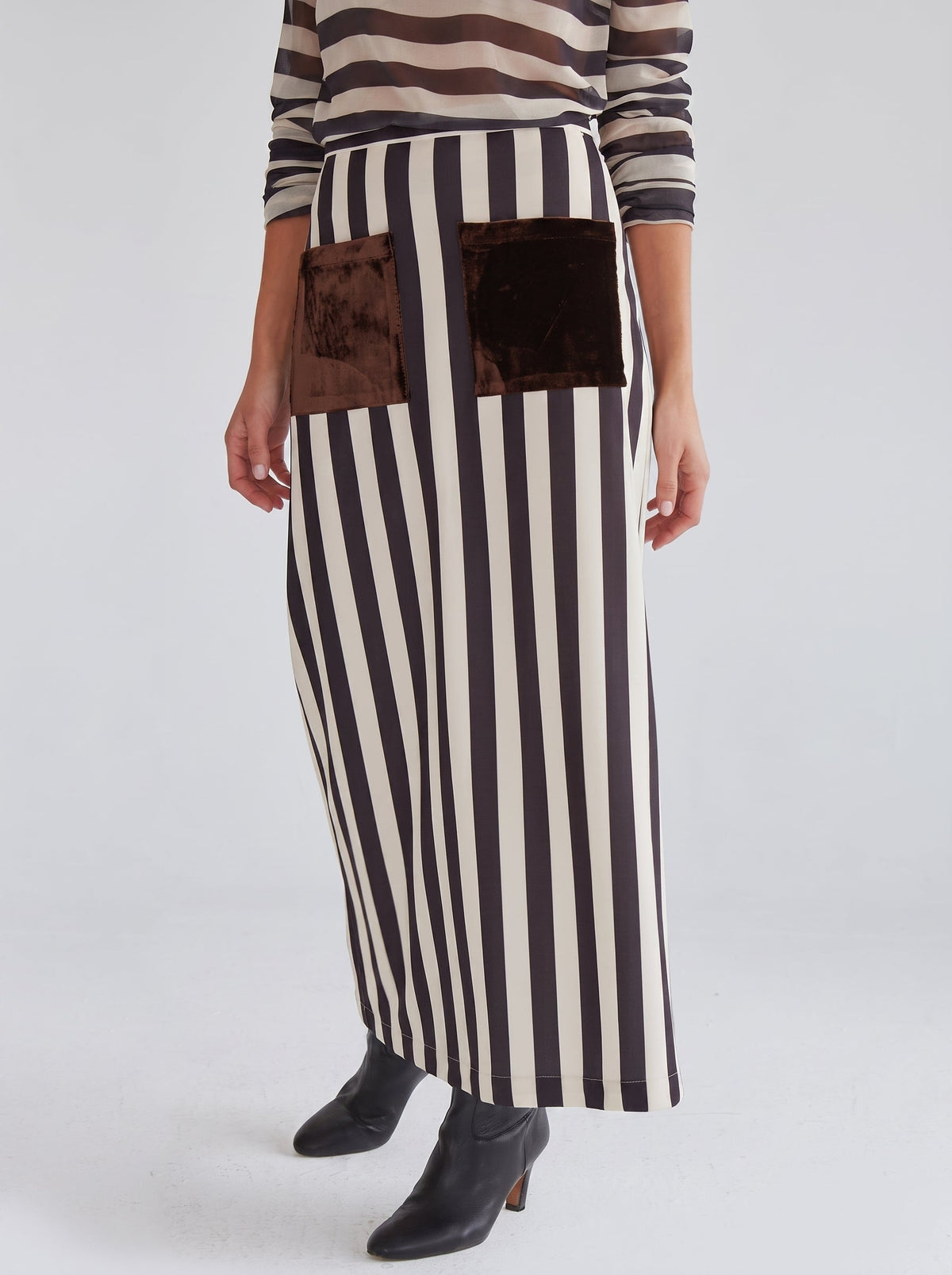 Claudia striped skirt black-beige