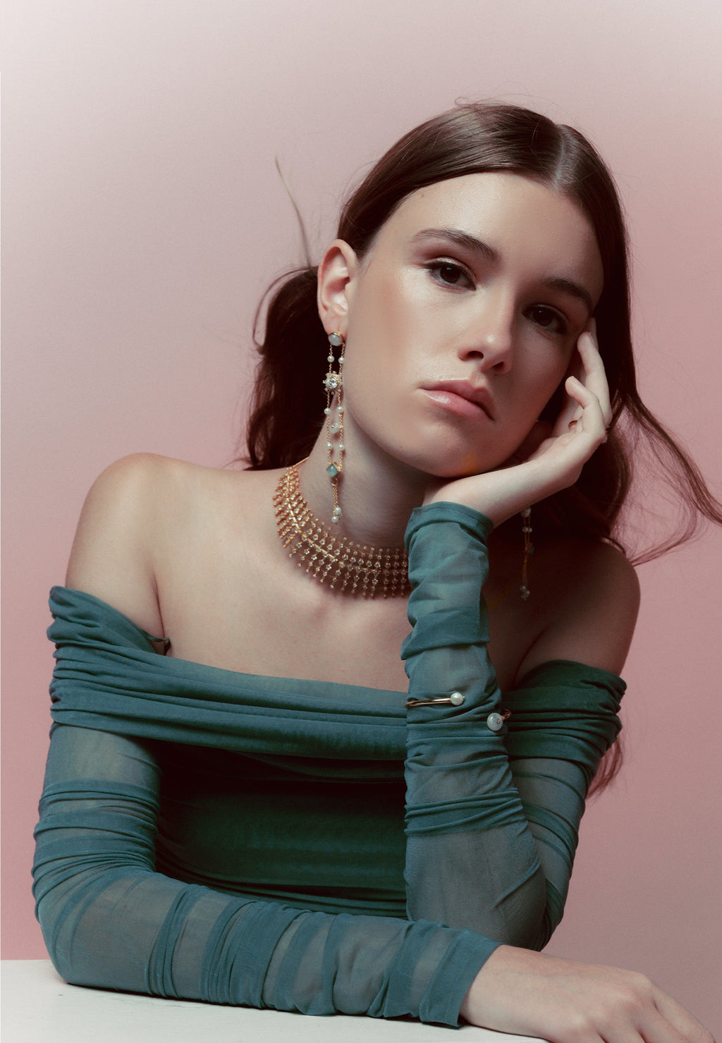 Helia Gold Choker