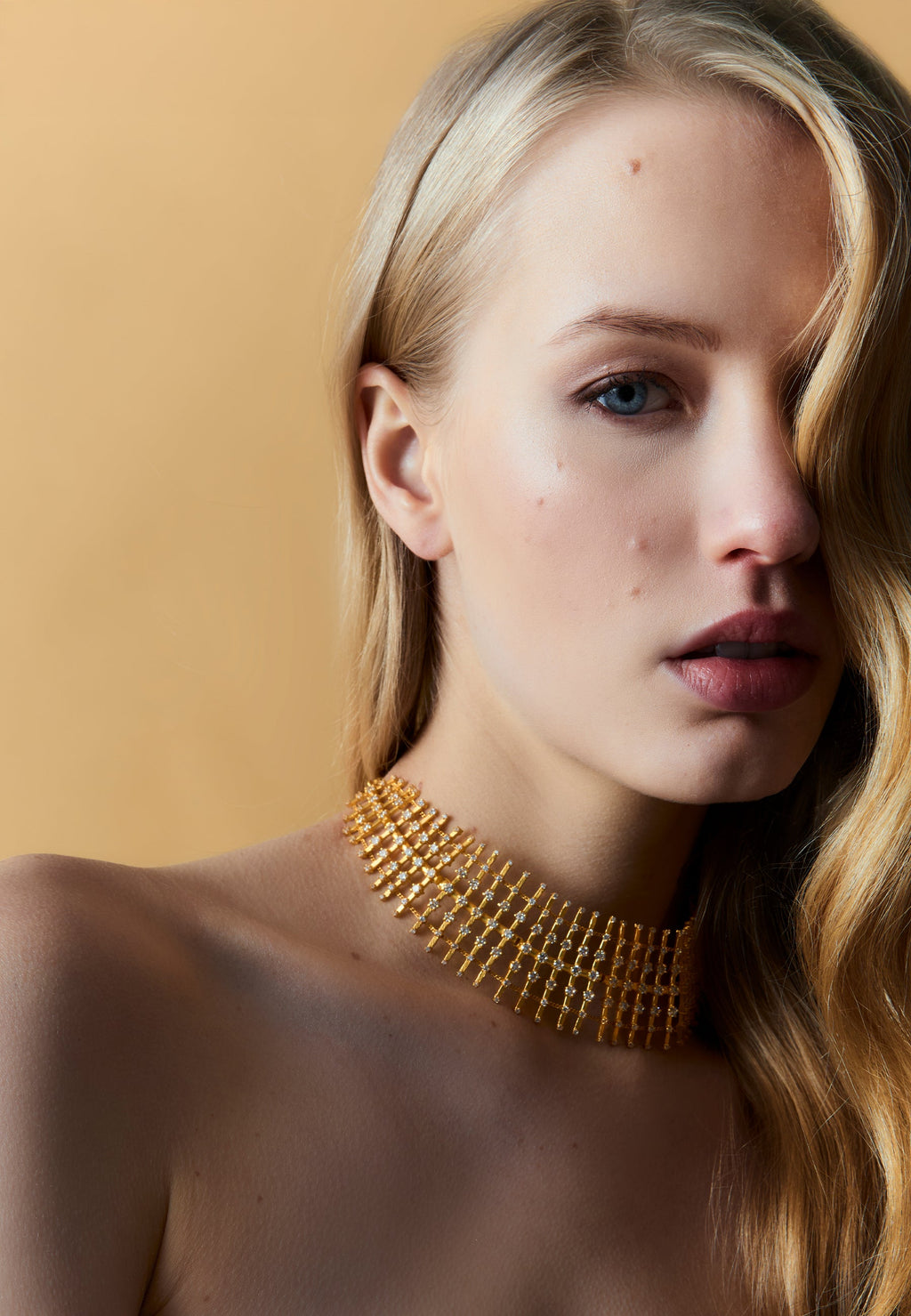 Helia Gold Choker