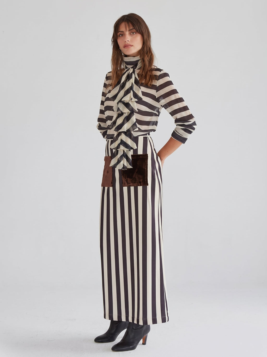 Claudia striped skirt black-beige