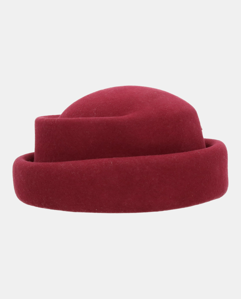 Casquete Nina Burdeos