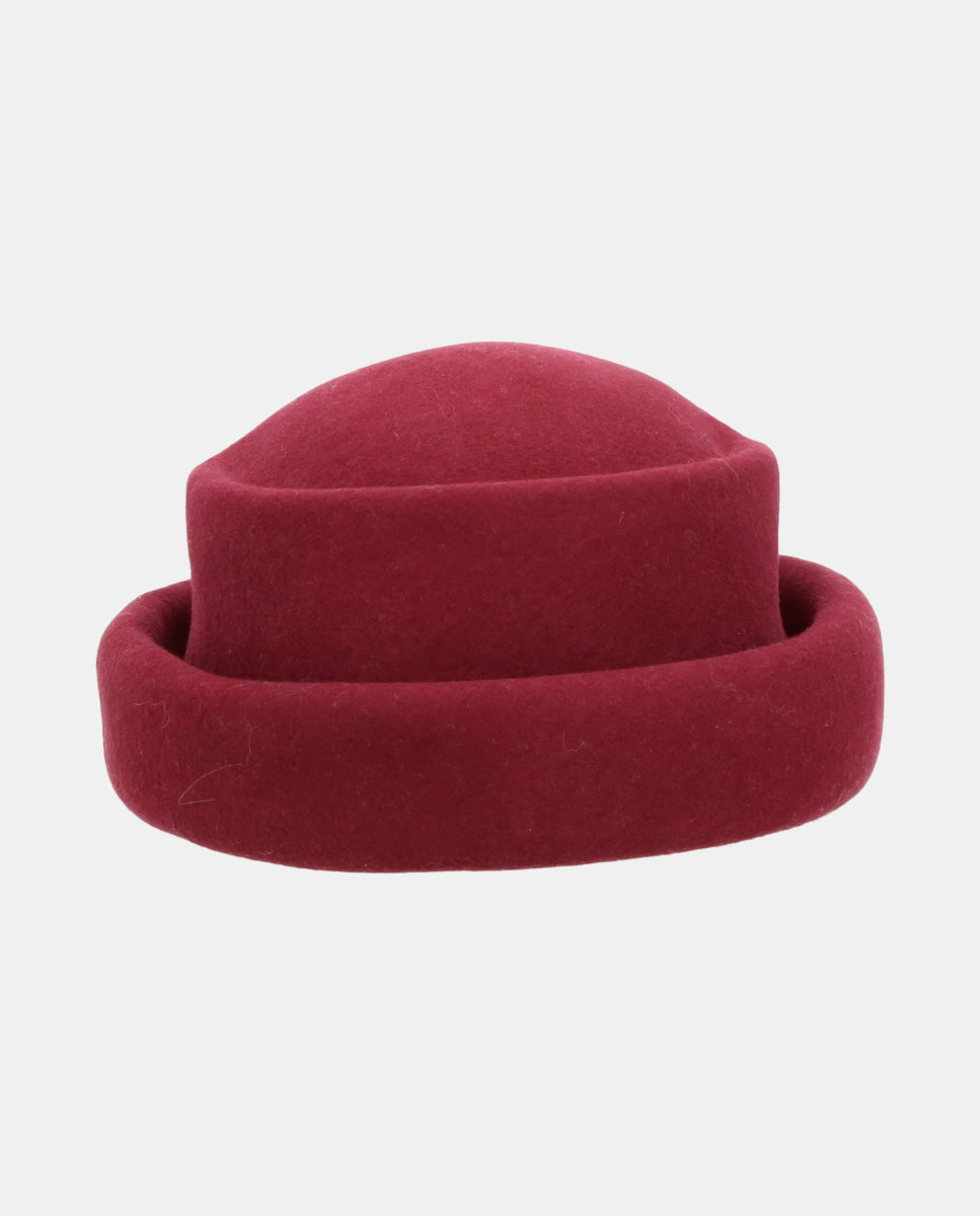 Casquete Nina Burdeos