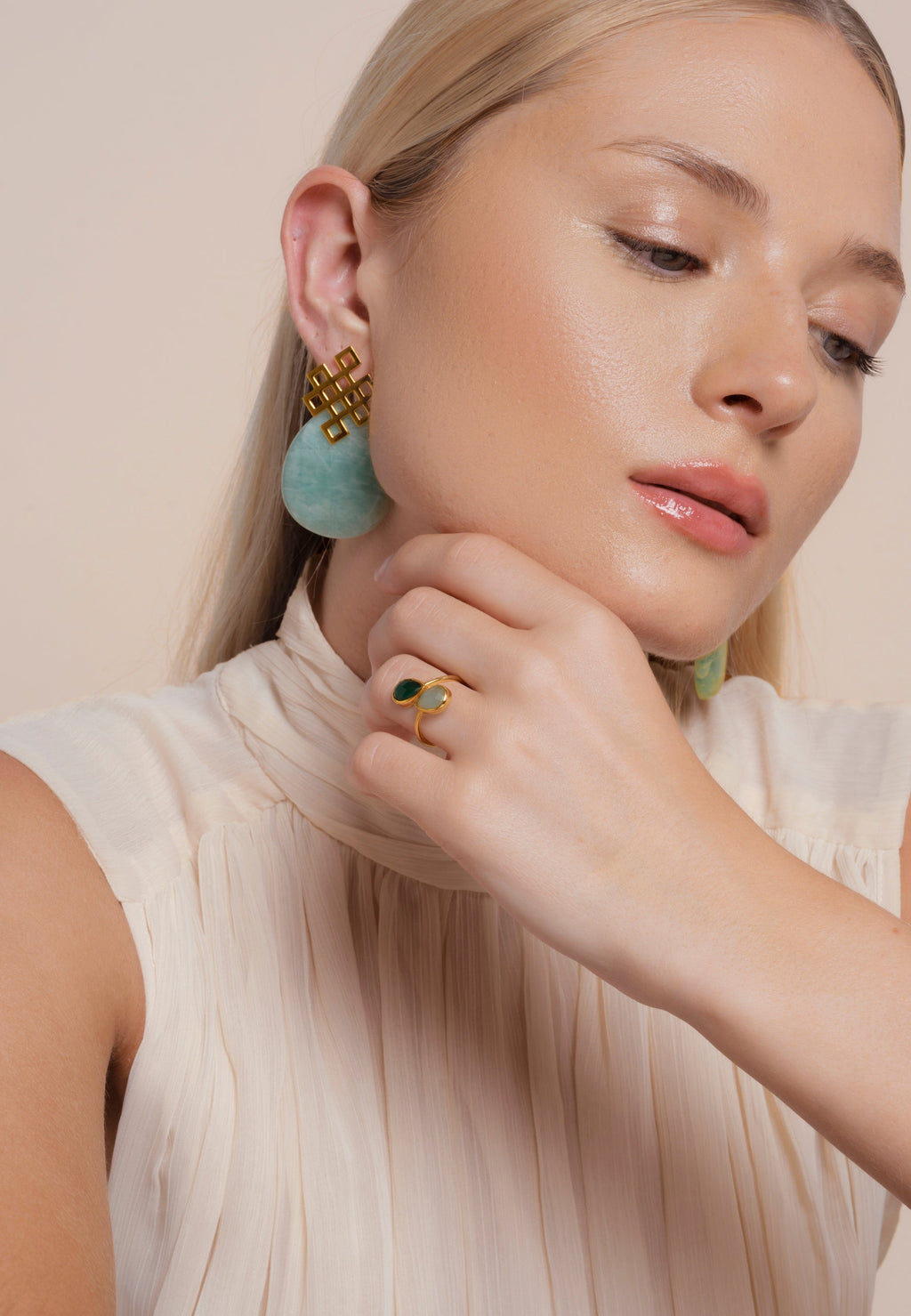 Pendientes Endless Knot Aguamarina
